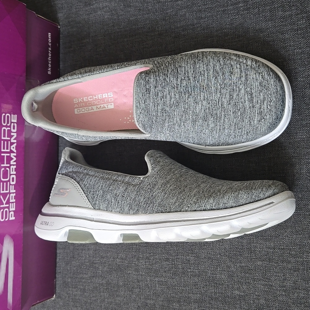 Skechers Go Walk 5 Honor Slip-Ons